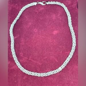 Elegant Sterling Silver Flat Byzantine Necklace. 18”